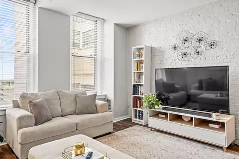 234 N Broadway #415, Milwaukee, WI 53202