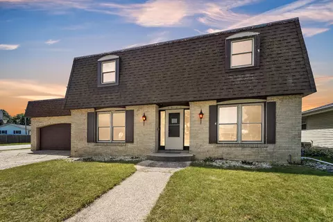3603 Van Buren, Kenosha, WI 53142