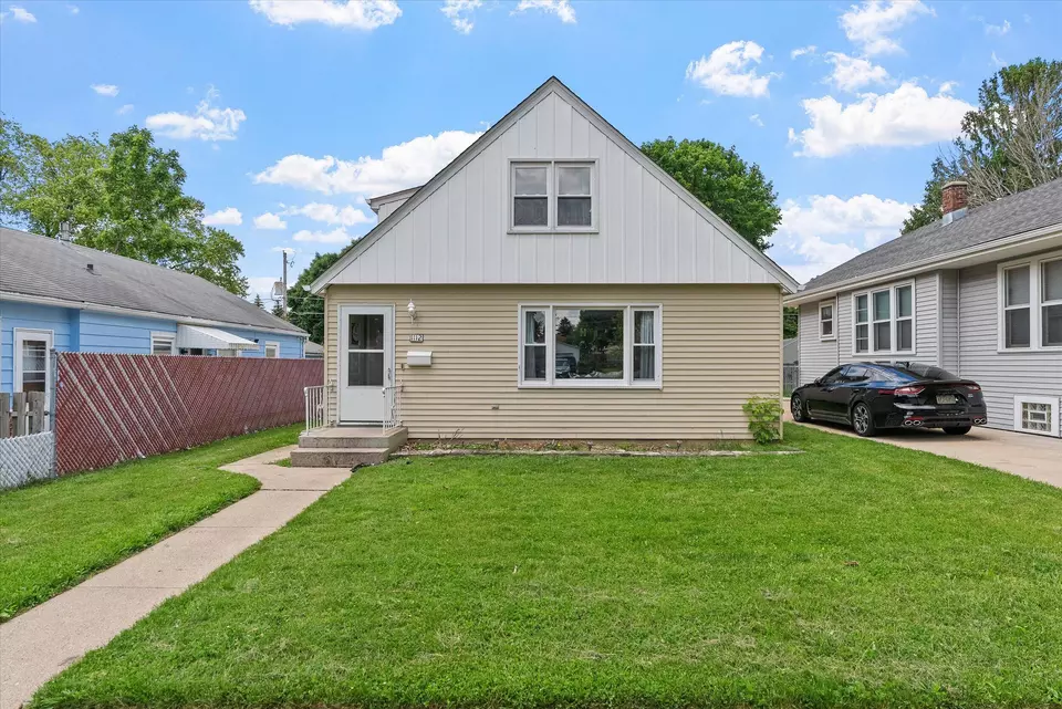  1112 Howard, Racine, WI 53404 photo 1