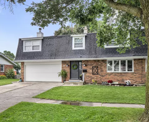 1925 S 26th, Sheboygan, WI 53081