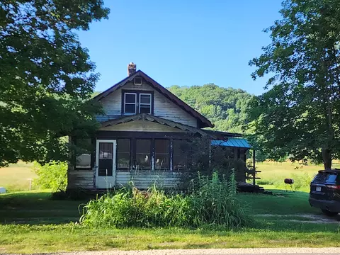 e9277 Wisconsin 56, Viroqua, WI 54665