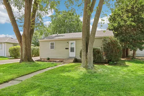 1758 Illinois, Racine, WI 53405