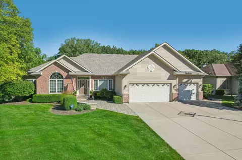 25030 E Runyard, Salem Lakes, WI 53179
