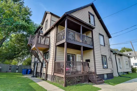 1027 Albert, Racine, WI 53404