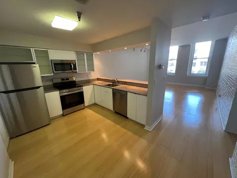 234 N Broadway #215, Milwaukee, WI 53202
