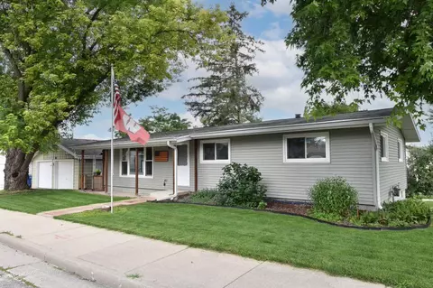 103 N Maple, Slinger, WI 53086