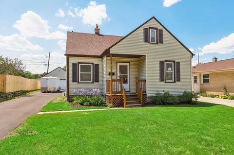 4757 S 22nd, Milwaukee, WI 53221