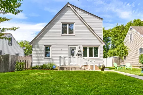 2814 E Vogel, Cudahy, WI 53110