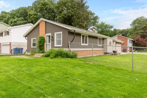 300 Elm, Slinger, WI 53086