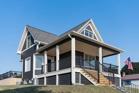 1636 S 9th, Manitowoc, WI 54220