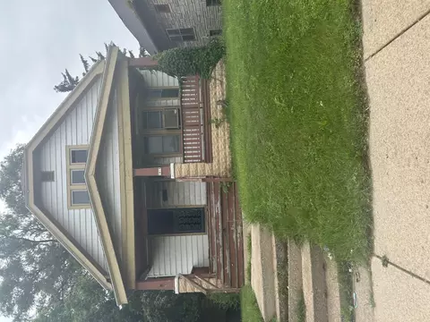 3818 N 27th, Milwaukee, WI 53216