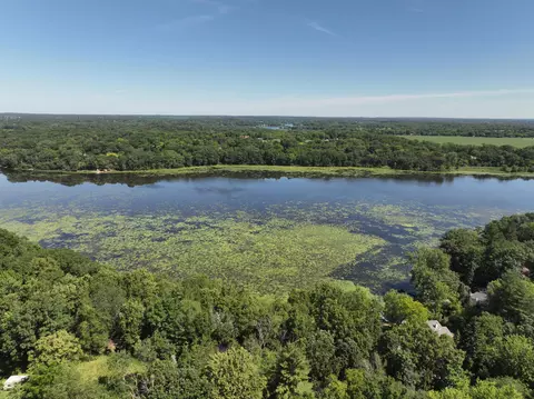 W5357 Tippecanoe, Sugar Creek, WI 53121