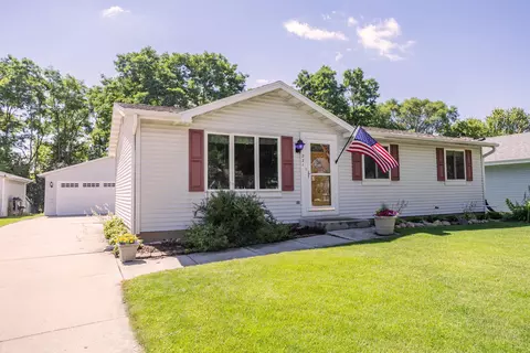 221 Rivera, Waukesha, WI 53189
