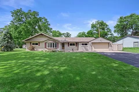 11510 W Mayers, Franklin, WI 53132