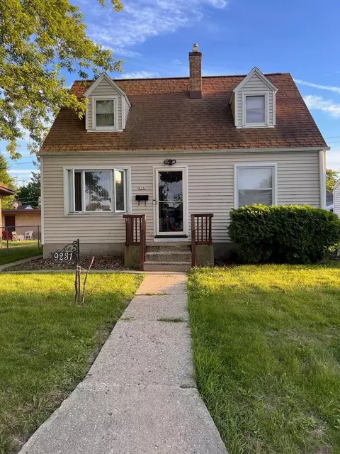 9231 W Lisbon, Milwaukee, WI 53222