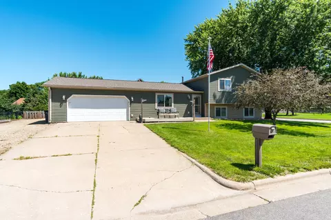 2717 Meadow Lark, Holmen, WI 54636