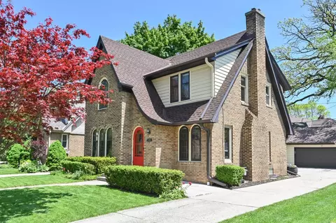 4658 N Morris, Whitefish Bay, WI 53211