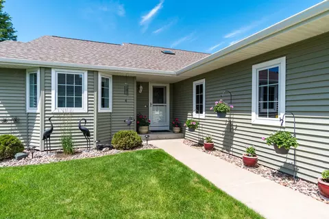 3023 Lakota, La Crosse, WI 54601