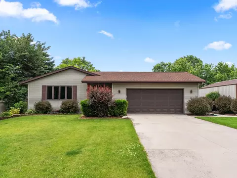 210 N Lincoln, Howards Grove, WI 53083