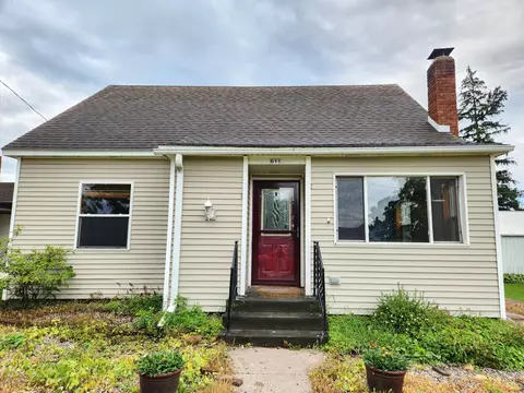 611 E Broadway, Blair, WI 54616