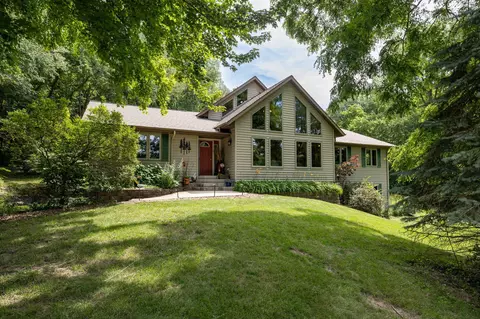 n7496 County Road Hd, Holland, WI 54636