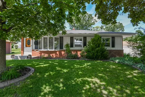w151n8691 Marshall, Menomonee Falls, WI 53051