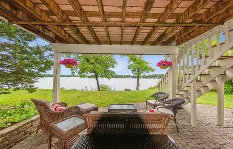 w1069 Spleas Skoney Road, East Troy, WI 53120