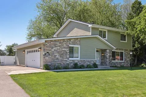 5406 Gallant Fox, Racine, WI 53402
