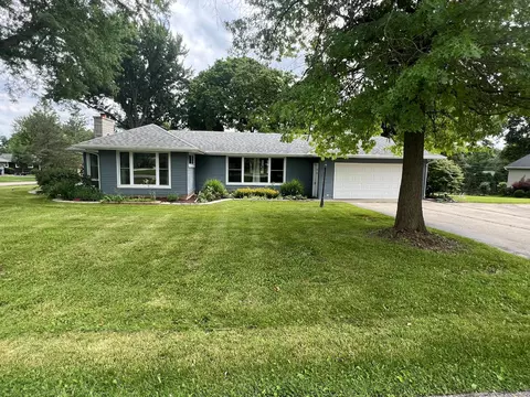 8934 389th, Randall, WI 53105