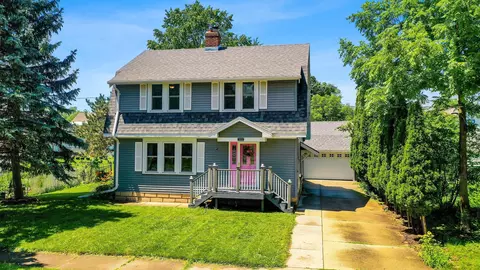 1111 S Jefferson, Appleton, WI 54915