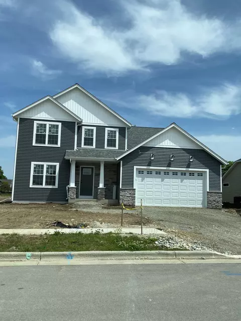 1718 Arthurs, Oconomowoc, WI 53066