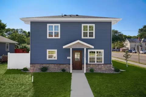 1002 7th, La Crosse, WI 54601