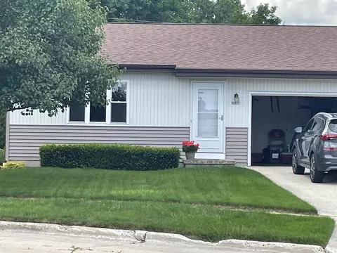 4418 Knuell, Manitowoc, WI 54220
