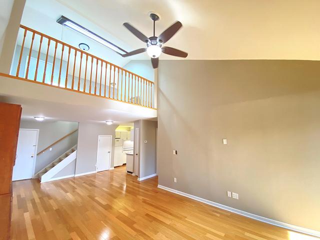 2025 E Greenwich #313, Milwaukee, WI 53211