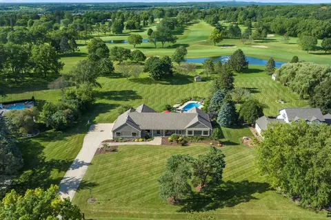 n68w30986 Club, Merton, WI 53029