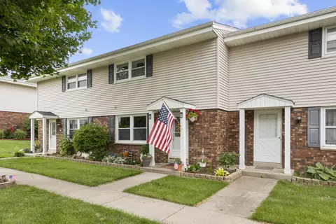 729 Imperial, West Bend, WI 53095