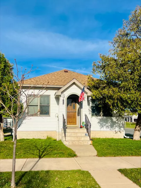 2041 Liberty, La Crosse, WI 54603