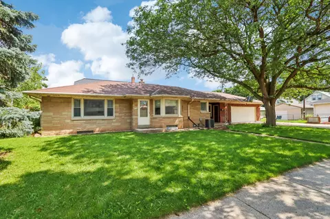 7026 W Rogers, West Allis, WI 53219