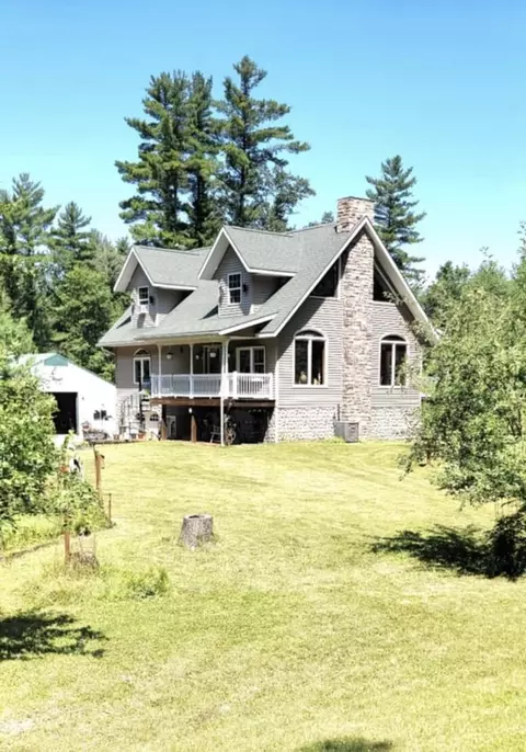 9725 Deer, Grant, WI 54494