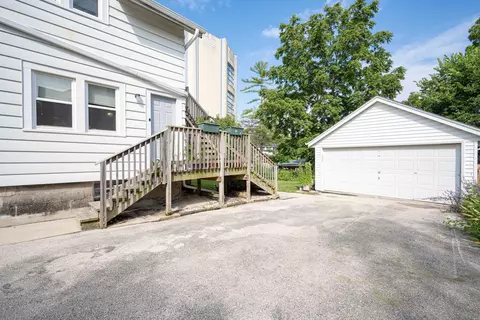 164 4th, Waukesha, WI 53188
