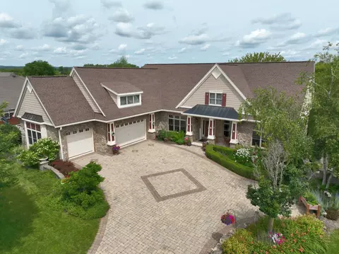 2400 Brookside, Jackson, WI 53037