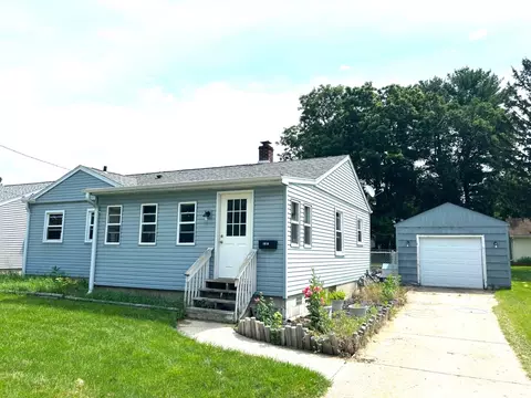 1313 Neenah, Watertown, WI 53094