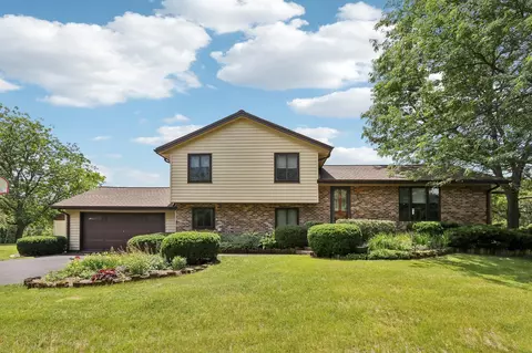 w322s1729 Moraine Vw, Delafield, WI 53018