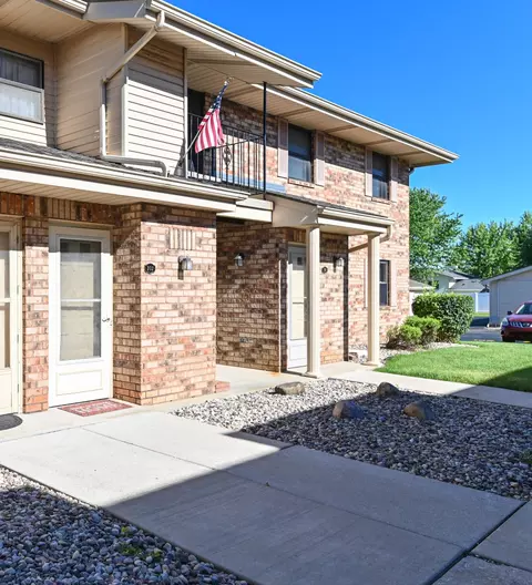 6640 Mariner #202, Mount Pleasant, WI 53406