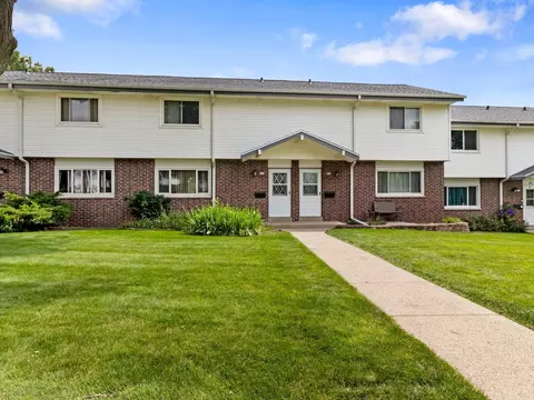 214 Morris, Pewaukee, WI 53072