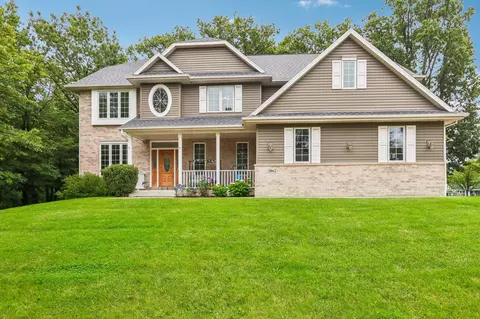 2062 Erie, Grafton, WI 53024