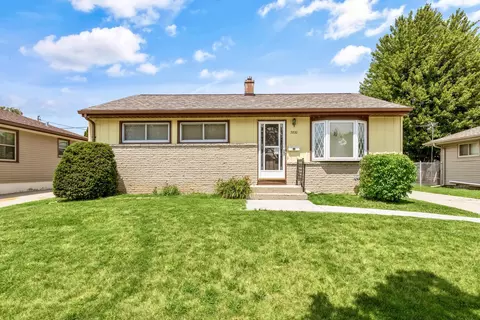3820 E Klieforth, Cudahy, WI 53110