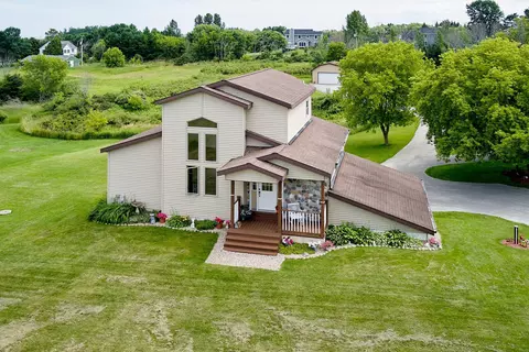 277 Joans, Cedar Grove, WI 53013