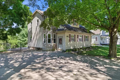 613 Bakertown, Sullivan, WI 53178