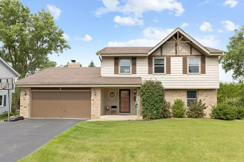 5406 Sandhill, Racine, WI 53402